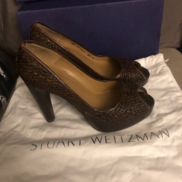 Stuart Weitzman springpump brown wicker pumps - Picture 2 of 8